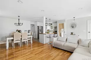 227 Chelsea Ave, West Babylon, NY 11704 - Photo 4