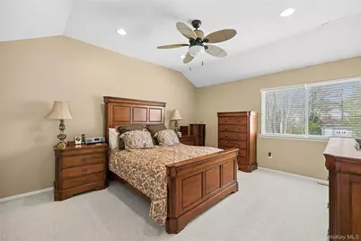 54 Winterberry Drive, Middle Island, NY 11953 - Photo 12