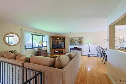 17 Red Oak Terrace, Newburgh, NY 12550 - Photo 6