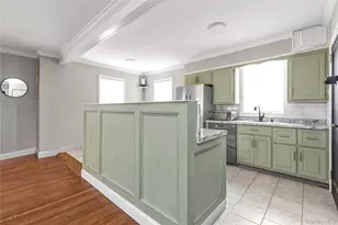 1125 Esther St, Franklin Square, NY 11010 - Photo 6