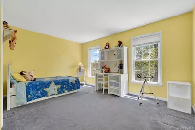 172 Westchester Avenue, Buchanan, NY 10511 - Photo 20