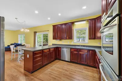 172 Westchester Avenue, Buchanan, NY 10511 - Photo 4