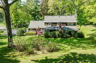 2 Richard Ln, Huntington, NY 11743 - Photo 38