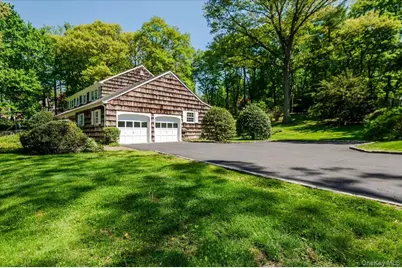 2 Richard Lane, Huntington, NY 11743 - Photo 34