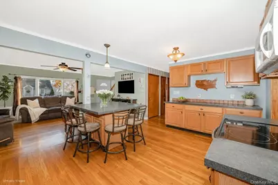 116 E 13th Street, Huntington Station, NY 11746 - Photo 14