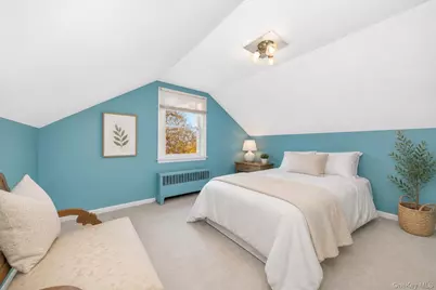 116 E 13th Street, Huntington Station, NY 11746 - Photo 22