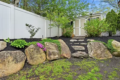 5 Shelter Drive, Sound Beach, NY 11789 - Photo 28