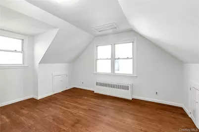 65 Grant Avenue, Albertson, NY 11507 - Photo 14