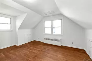 65 Grant Ave, Albertson, NY 11507 - Photo 14