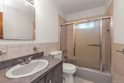 65 Grant Avenue, Albertson, NY 11507 - Photo 10