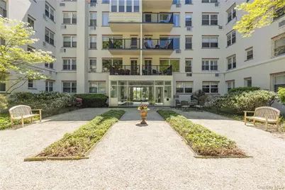 1 Stoneleigh #5J, Bronxville, NY 10708 - Photo 16