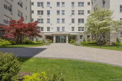 1 Stoneleigh #5J, Bronxville, NY 10708 - Photo 10
