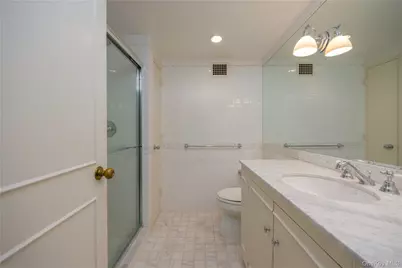 1 Stoneleigh #5J, Bronxville, NY 10708 - Photo 30