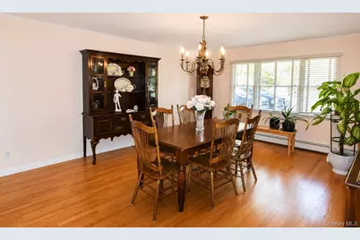 5 Stillwood Road, Brookhaven, NY 11719 - Photo 10