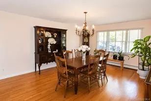 5 Stillwood Rd, Brookhaven, NY 11719 - Photo 10