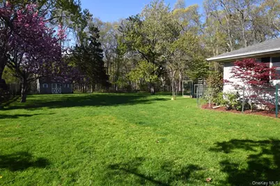 5 Stillwood Road, Brookhaven, NY 11719 - Photo 4