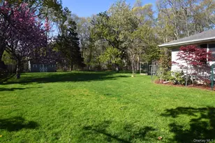 5 Stillwood Rd, Brookhaven, NY 11719 - Photo 4
