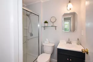 5 Stillwood Rd, Brookhaven, NY 11719 - Photo 14