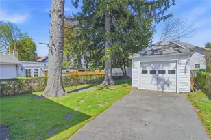 160 Foxhall Ave, Kingston, NY 12401 - Photo 16