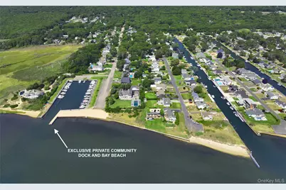 27 Canvasback Lane, East Quogue, NY 11942 - Photo 2