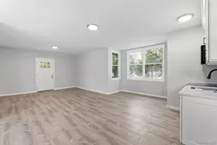 452 Montauk Hwy, East Quogue, NY 11942 - Photo 22