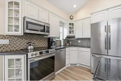 29 Acme Avenue, Bethpage, NY 11714 - Photo 12