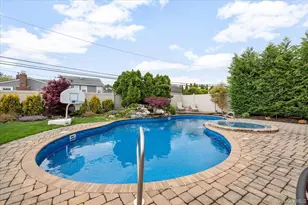 29 Acme Ave, Bethpage, NY 11714 - Photo 32