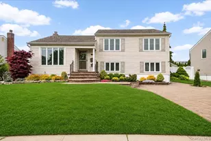29 Acme Ave, Bethpage, NY 11714 - Photo 2