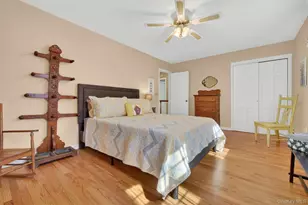25 Susan Ln, Poughkeepsie, NY 12603 - Photo 20