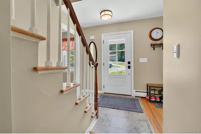 25 Susan Lane, Poughkeepsie, NY 12603 - Photo 18