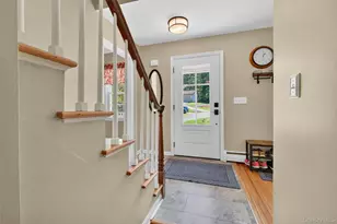 25 Susan Ln, Poughkeepsie, NY 12603 - Photo 18