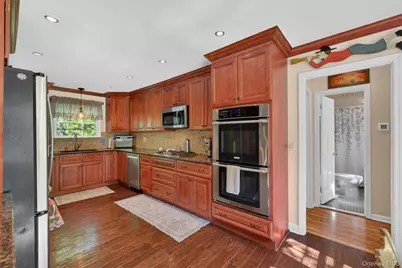 25 Susan Lane, Poughkeepsie, NY 12603 - Photo 12