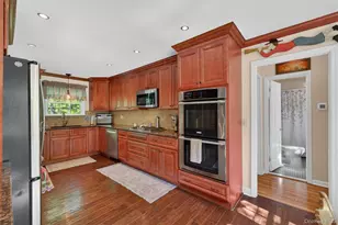 25 Susan Ln, Poughkeepsie, NY 12603 - Photo 12