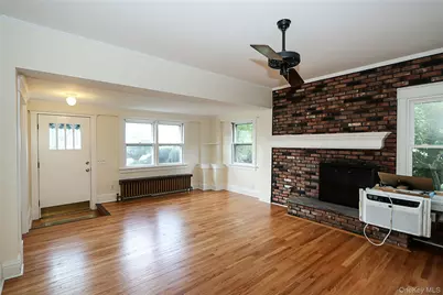 515 Elm Street, West Hempstead, NY 11552 - Photo 4