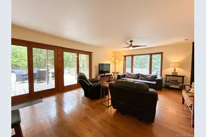 5 Camelot, Marlboro, NY 12542 - Photo 8