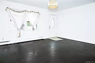 40 Hawkins Rd, Centereach, NY 11720 - Photo 6