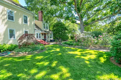 750 Reeve Avenue, Mattituck, NY 11952 - Photo 2