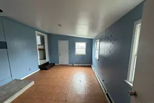 209 Moffitt Blvd, Islip, NY 11751 - Photo 10