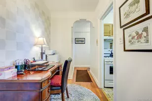 167-10 Crocheron Ave, Flushing, NY 11358 - Photo 4