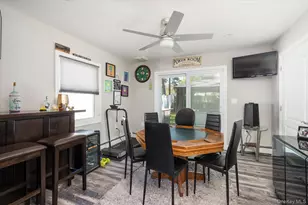 17 Vista Ln, Levittown, NY 11756 - Photo 6
