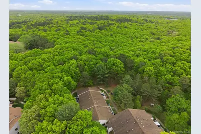 938 Skyline Drive, Coram, NY 11727 - Photo 34