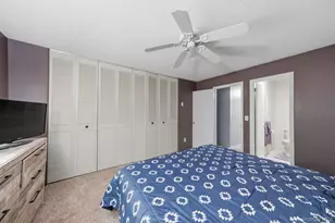 938 Skyline Dr, Coram, NY 11727 - Photo 24