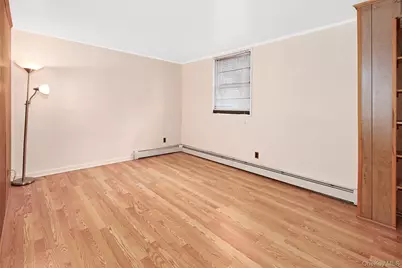100 Lakeview Avenue, Valhalla, NY 10595 - Photo 18
