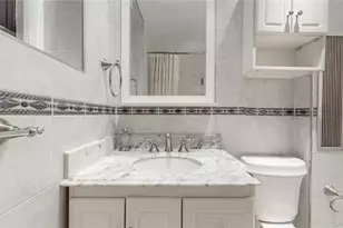 109-14 Ascan Ave, Forest Hills, NY 11375 - Photo 14