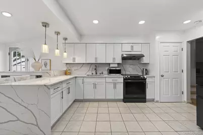 147 New York Avenue, West Hempstead, NY 11552 - Photo 10
