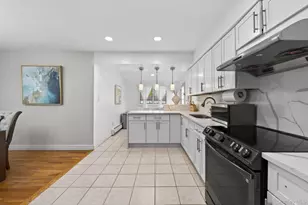 147 New York Ave, West Hempstead, NY 11552 - Photo 12