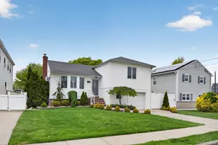 147 New York Ave, West Hempstead, NY 11552 - Photo 2