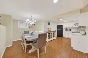 147 New York Ave, West Hempstead, NY 11552 - Photo 30