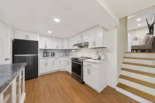 147 New York Ave, West Hempstead, NY 11552 - Photo 34