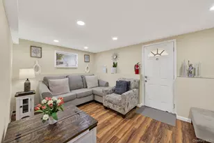 147 New York Ave, West Hempstead, NY 11552 - Photo 24
